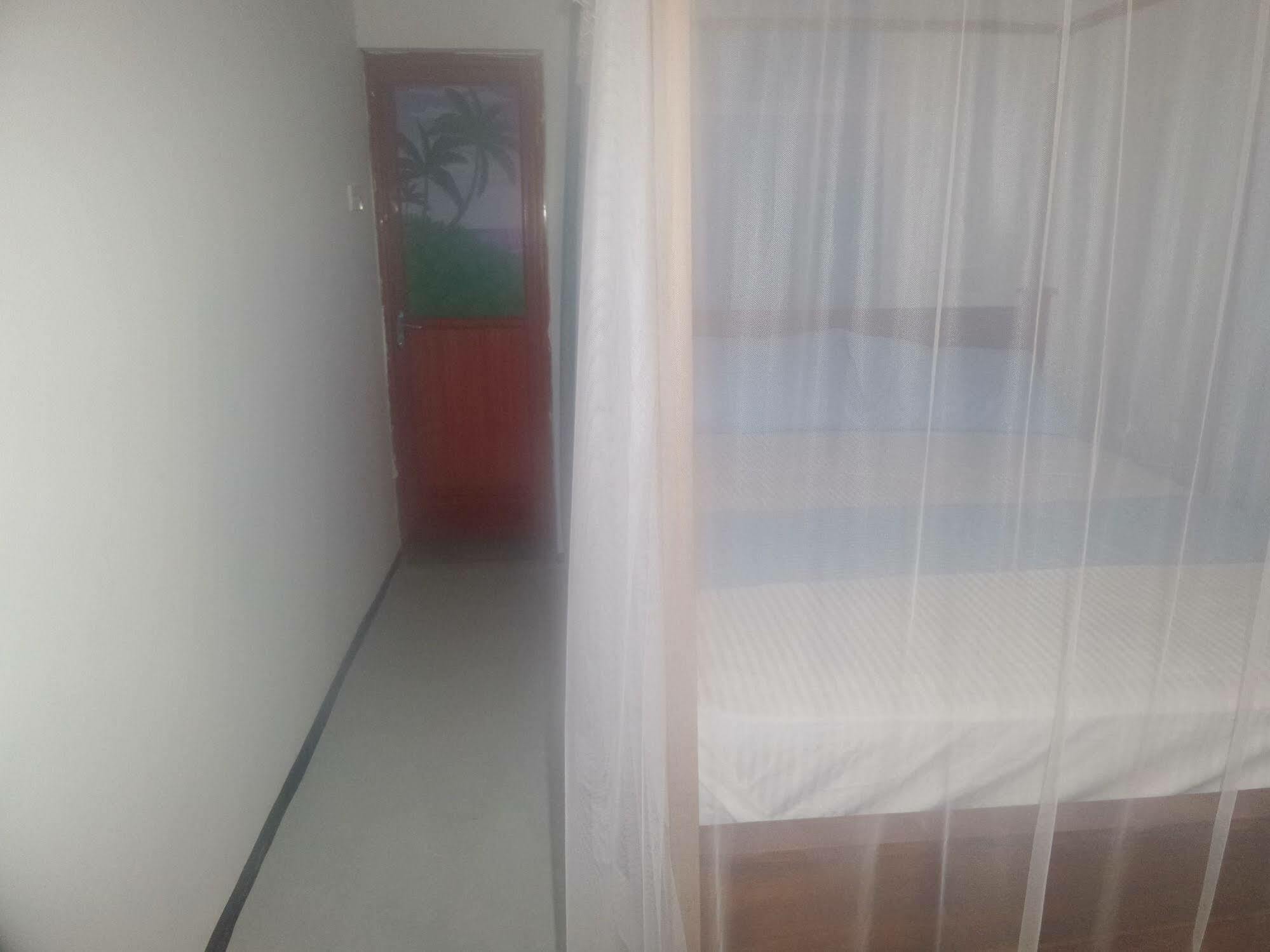 Coralworld Hotel Мірісса Екстер'єр фото